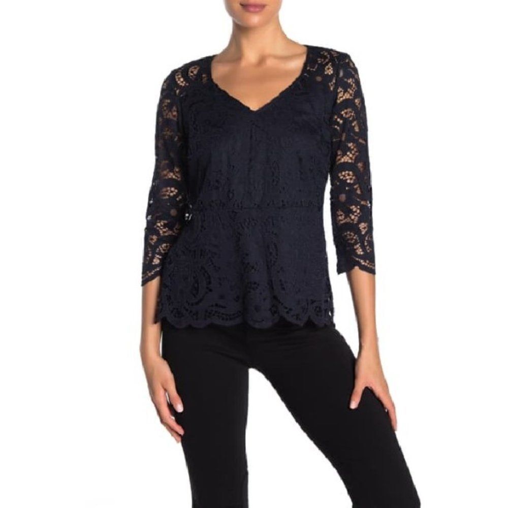 NWT Nanette Lepore Lace V-Neck Scalloped Top - S